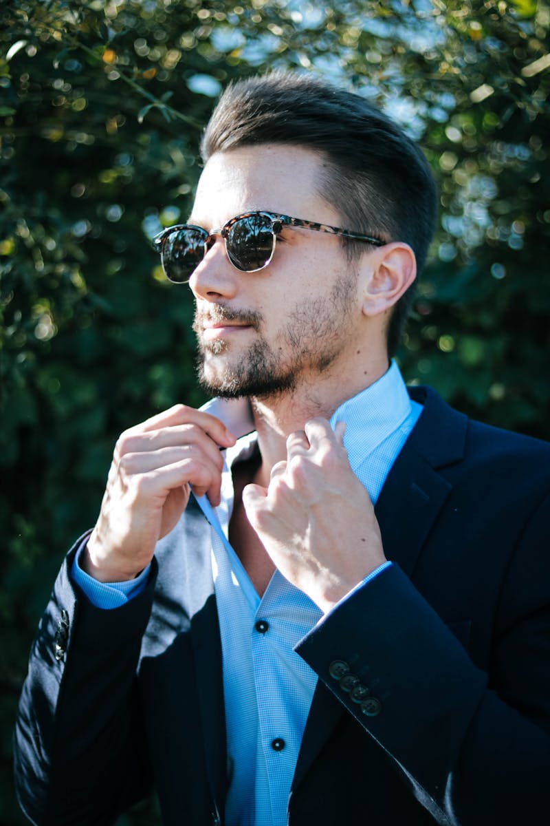 Men’s Work Wardrobe on a Budget: How to Dress Professionally for Less