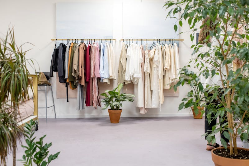 Sustainable Professional Clothing: Ethical Workwear Brands Guide